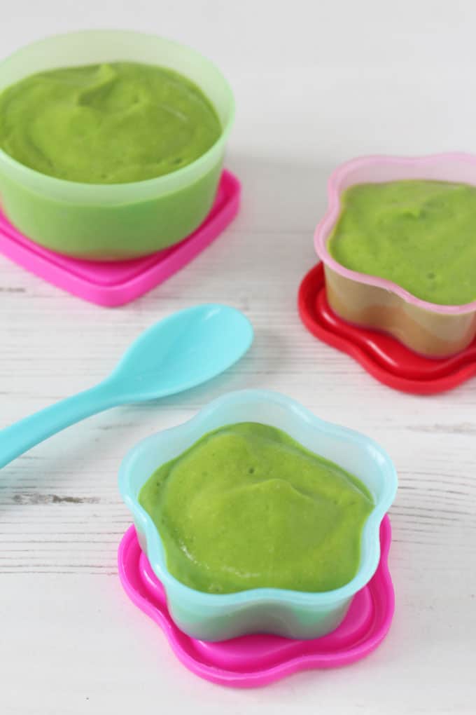 A delicious and nutritious baby food puree recipe made with spinach, avocado and cous cous
