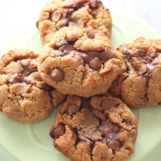 chickpea cookies with peanut butter