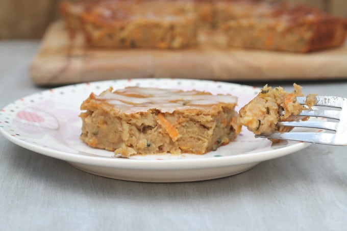 zucchini and banana cake 