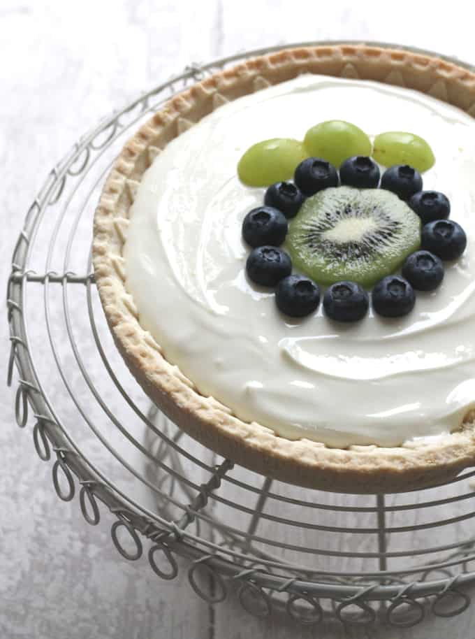 Fresh Fruit Tart assembly