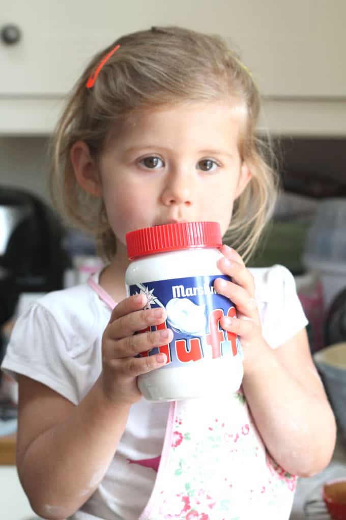 a jar of marshmallow fluff