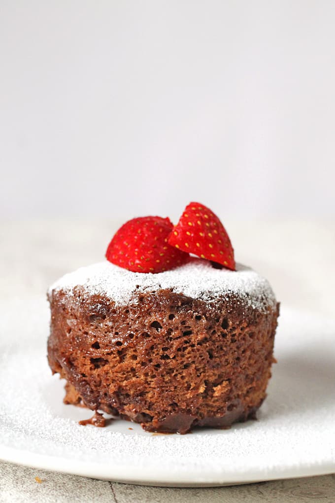Microwave-Nutella-Mug-Cake_001