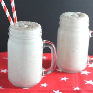 coconut milk dairy free gingerbread smoothie christmas drink