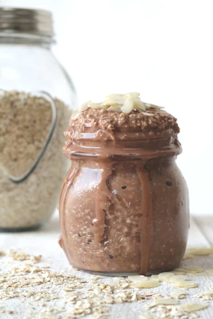 Cocoa Banana Overnight Oats