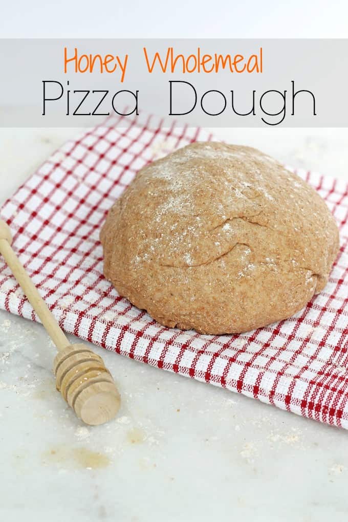 Make your own clean eating Honey Wholemeal Pizza Dough at home with this recipe. Its so easy to make and can be frozen too! | My Fussy Eater Blog