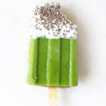 Eat your greens in a popsicle! Delicious and healthy Pea & Spinach Smoothie Popsicles dipped in yogurt and chia seeds | My Fussy Eater