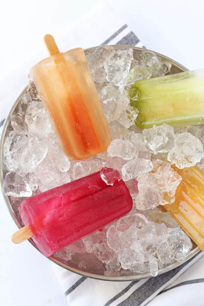 Make delicious and healthy popsicles with fruit tea bags! A refreshing snack for kids and adults this summer! | My Fussy Eater blog