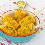 Kids love corn but make it even more fun by putting in on a stick! Try these Corn on the Cob Pops for dinner tonight! | My Fussy Eater blog