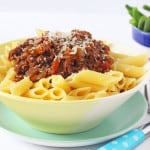 A super easy slow cooker ragu recipe. Makes a great family meal | My Fussy Eater blog