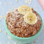 A delicious creamy Chocolate & Coconut Porridge or Oatmeal. Perfect for breakfast for kids this winter! | My Fussy Eater blog