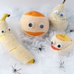 Fruit Mummies! A fun and healthy Halloween snack for kids! | My Fussy Eater blog