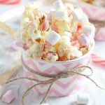 A delicious recipe perfect for Christmas. This Candy Cane Popcorn with White Chocolate and Marshmallows makes a tasty festive treat and can be packaged up as an edible gift too. | My Fussy Eater blog