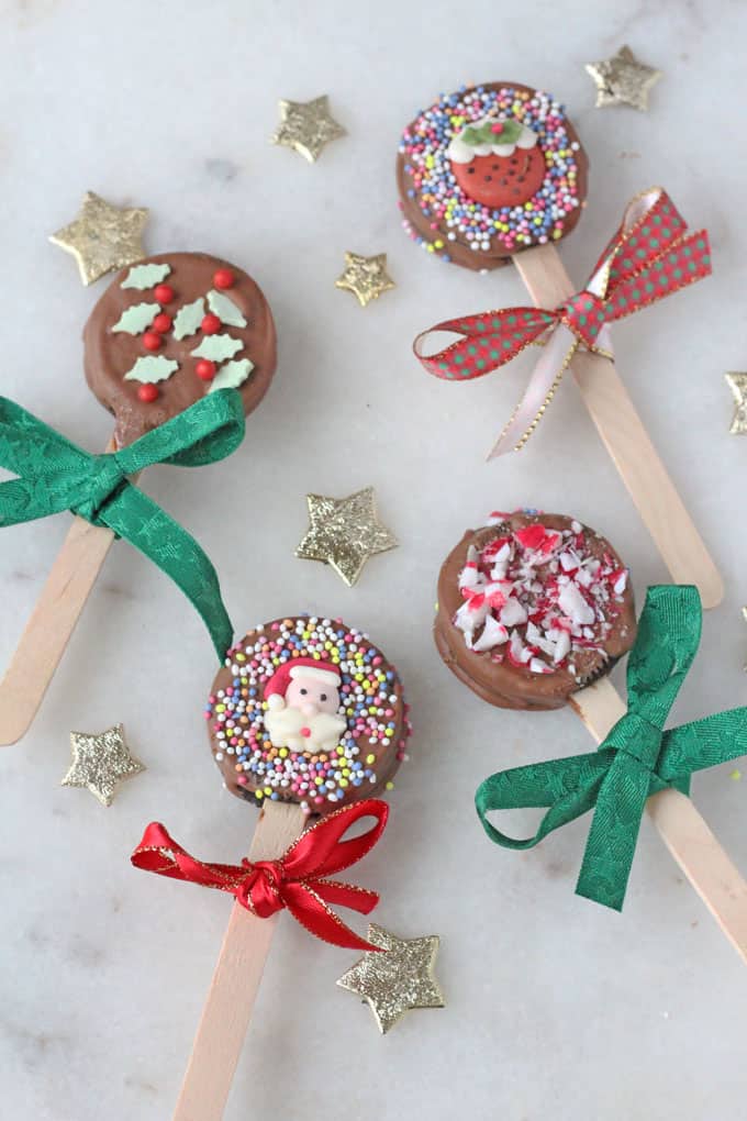 Christmas Oreo Pops