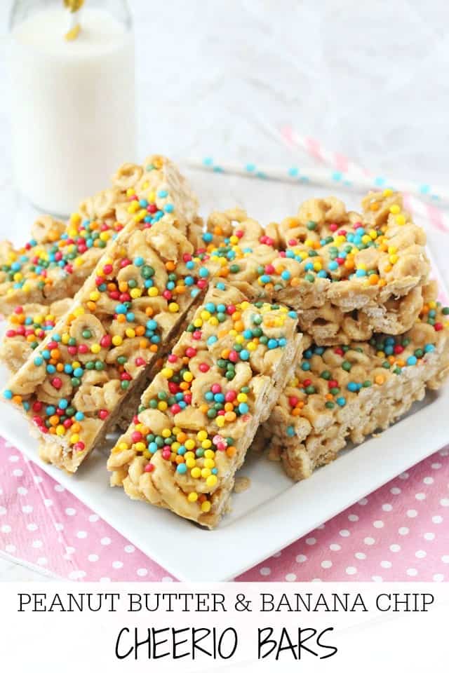 Super easy no-bake Cheerio Bars made with peanut butter and banana chips. A delicious snack that kids will love! 