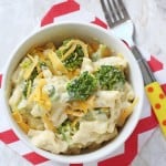 A super easy and delicious family meal ready in less than 15 mins. This Broccoli Mac & Cheese is sure to be a new family favourite!
