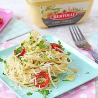 A delicious and super speedy spaghetti recipe made with Bertolli butter and with a hidden vegg