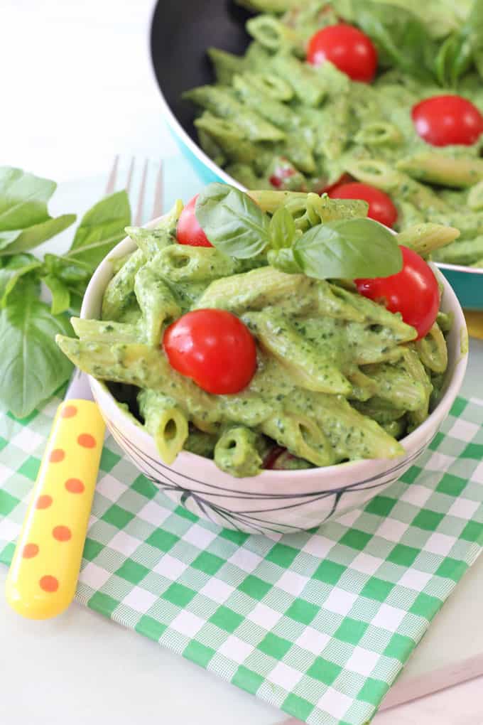 avocado & spinach pasta