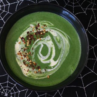 A simple but really healthy Spinach Soup recipe, perfect for your little ghouls this Halloween!