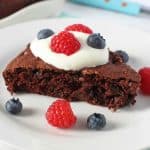 A delicious low sugar chocolate cake made extra healthy with hidden sweet potatoes! A great way to get some extra veggies into kids!