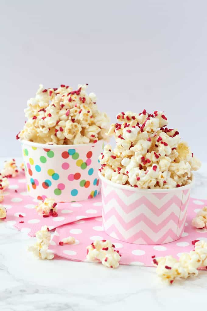 3 minute raspberry vanilla popcorn