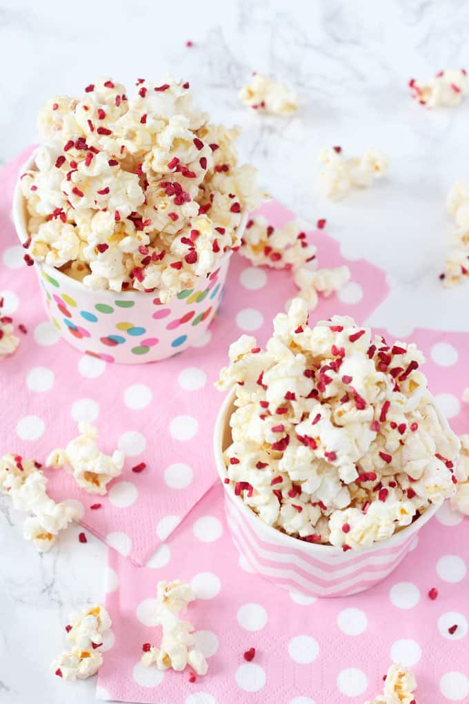 3 minute raspberry vanilla popcorn