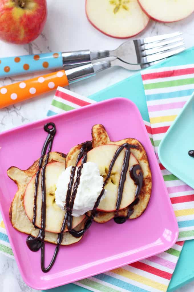 Celebrate Pancake Day this year by getting the kids involved in making these delicious Apple Pancakes with Pink Lady® Apples!