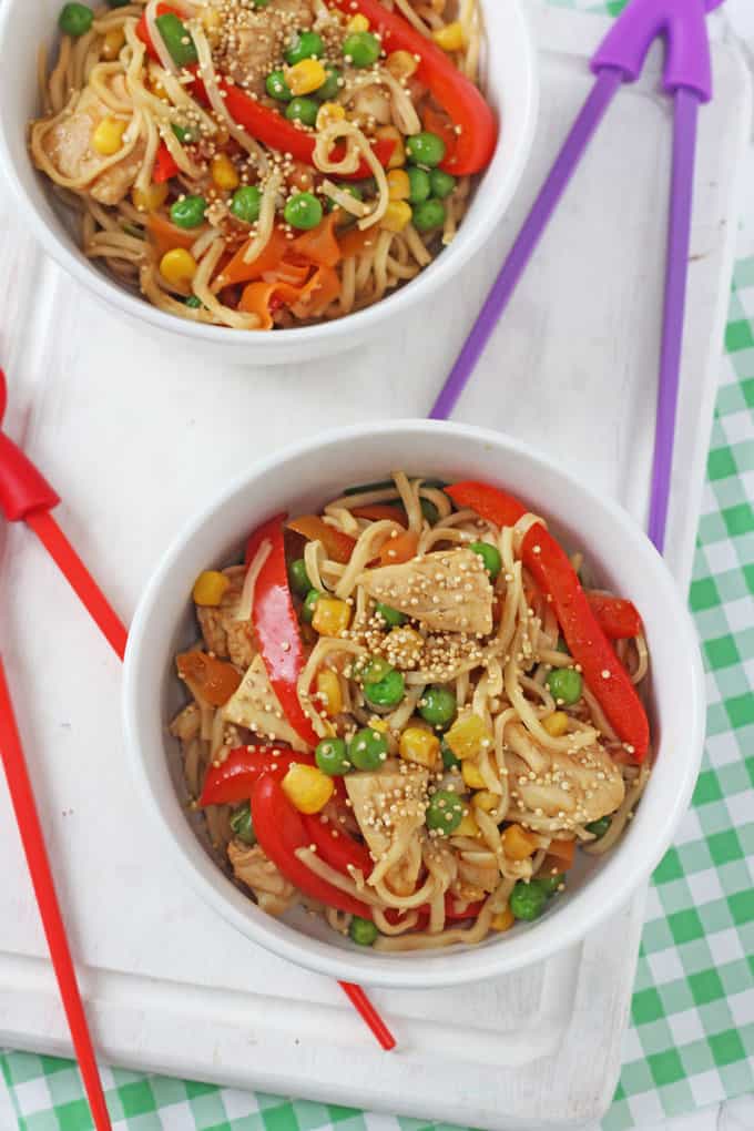 A delicious but super simple family meal of Sesame Honey Chicken & Vegetable Noodles. Ready in just 15 minutes!