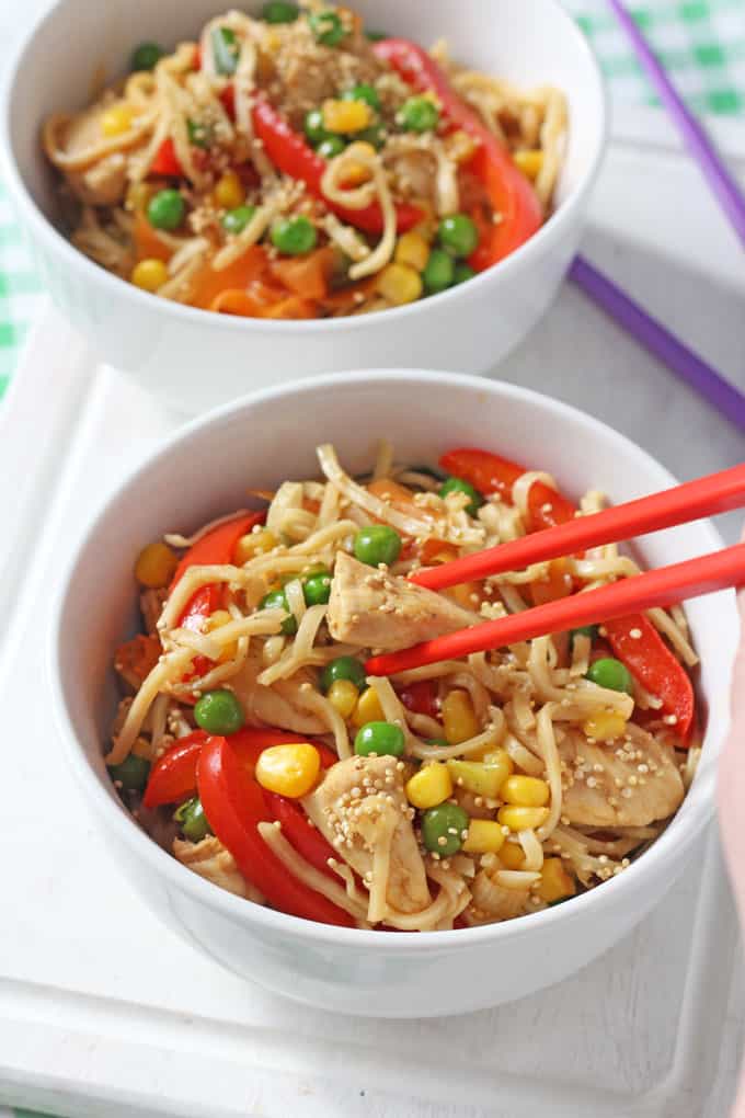 A delicious but super simple family meal of Sesame Honey Chicken & Vegetable Noodles. Ready in just 15 minutes!