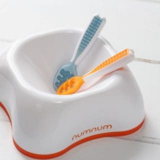A review of the Num Num Beginner Bowl and GOOtensils, plus a chance to win both of these products!