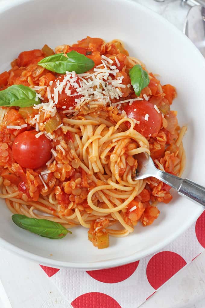 Easy Red Lentil Bolognese. 