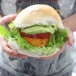 Delicious vegetarian burgers packed with nutritious sweet potato and chickpeas and flavoured with cajun spices!