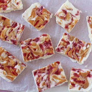 A delicious new twist of my classic Frozen Yogurt Bark, this time with peanut butter and jelly. A really great summer snack that the kids will love!