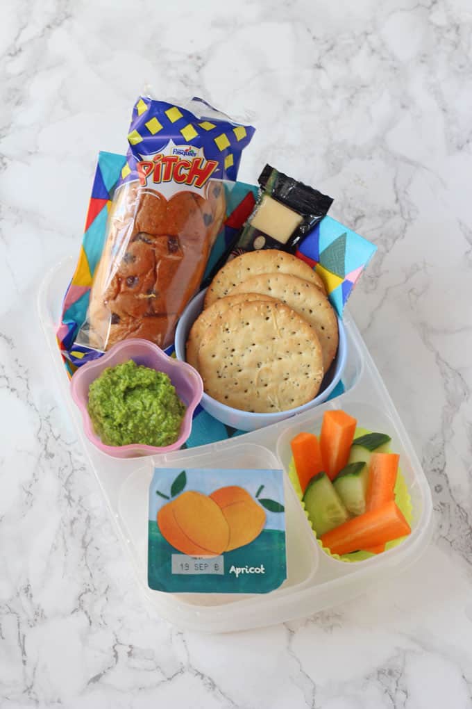 Three delicious and easy packed lunches for both adults and kids alike with Brioche Pasquier Pitch