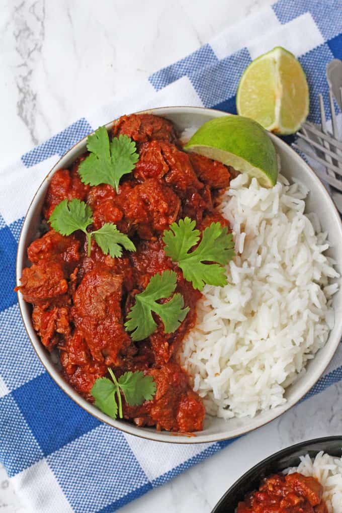 A really easy Lamb Curry recipe made with lamb shoulder and slow cooked to make it deliciously tender.