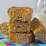 Delicious and so easy to make, these Quinoa Breakfast Bars are made with canned peach slices. Ideal for grab-and-go breakfast on busy mornings!