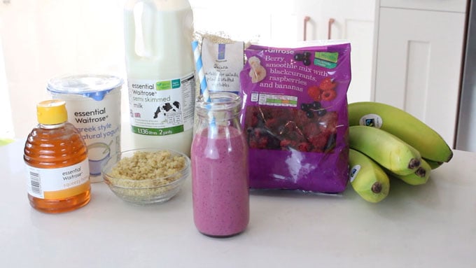 Quinoa Berry Smoothie Ingredients