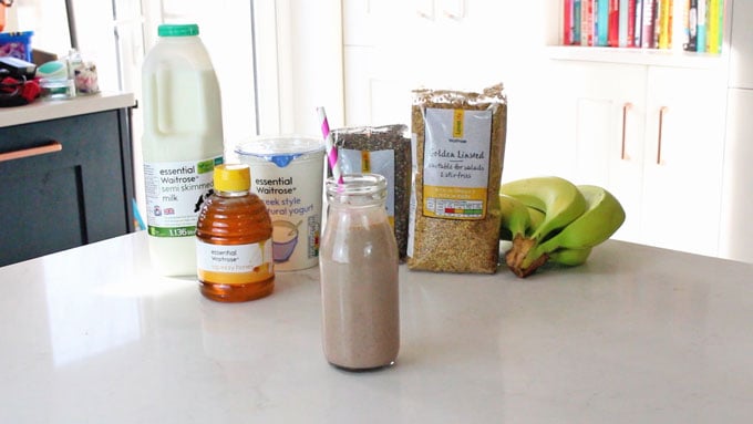 Chocolate Chia Smoothie Ingredients