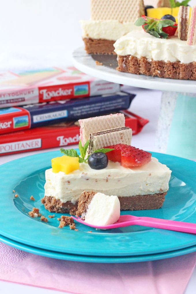 No bake cheesecake with loacker wafers