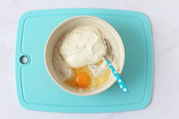 Bowl with flour, yogurt and egg