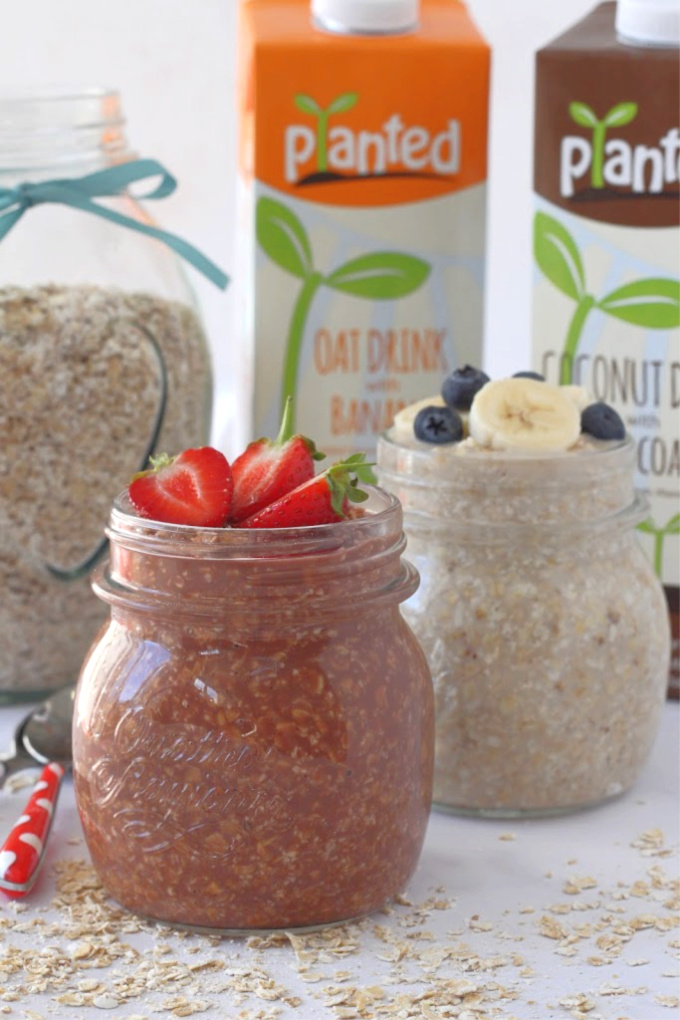 Easy Overnight Oats {2-Ingredient Base Recipe} - FeelGoodFoodie