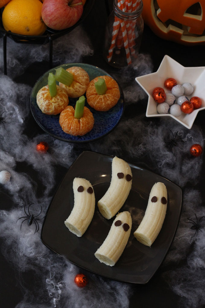 Halloween fruit snacks