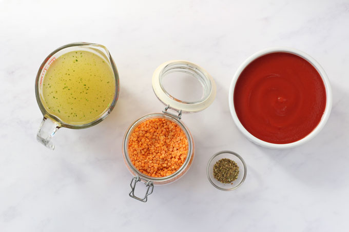 Ingredients for red lentil sauce