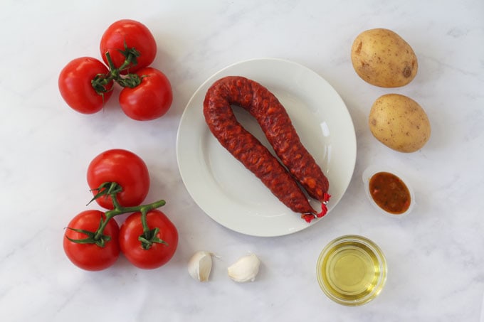 tomato & chorizo soup ingredients