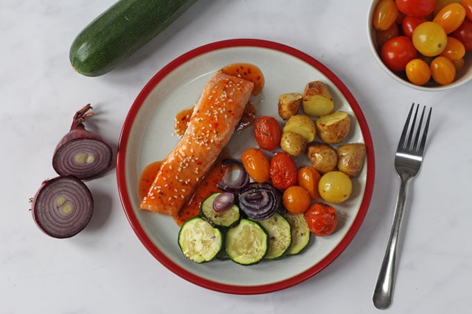 Salmon and Vegetable Traybake