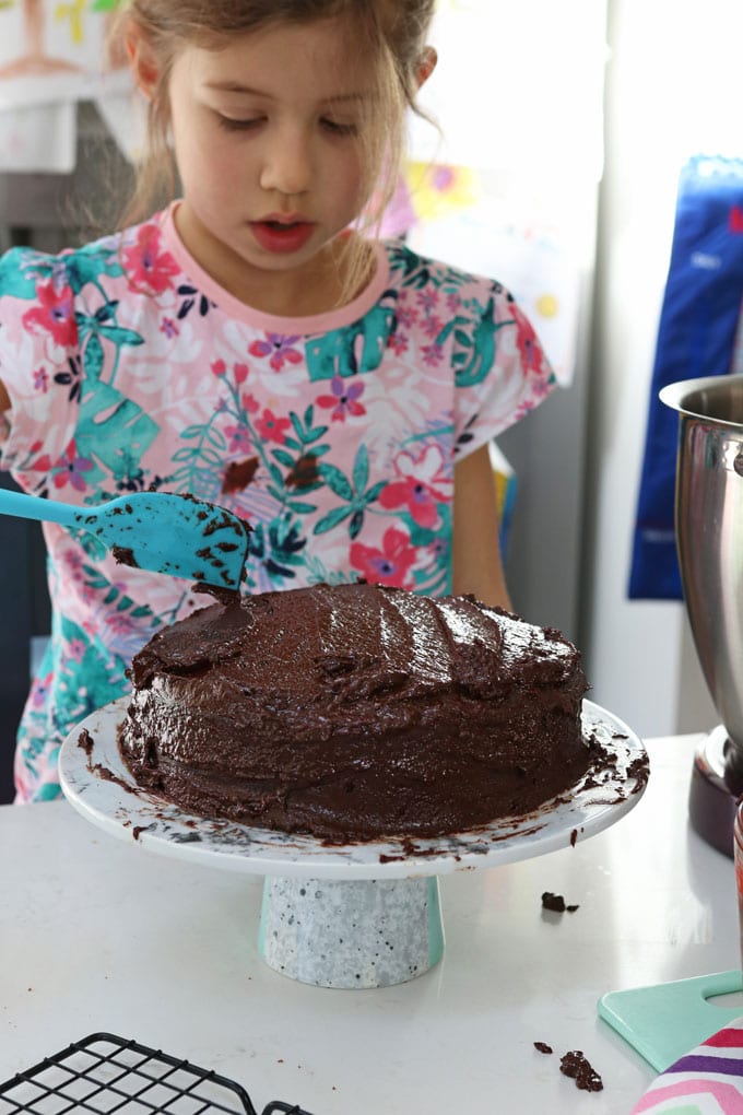 Easy Chocolate Fudge Cake