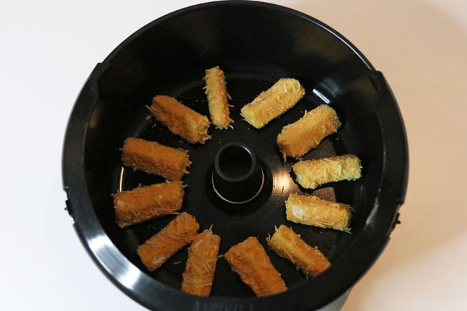 courgette sticks in the ActiFry