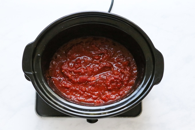 Slow Cooker Tomato & Basil Pasta Sauce cooking in slow cooker