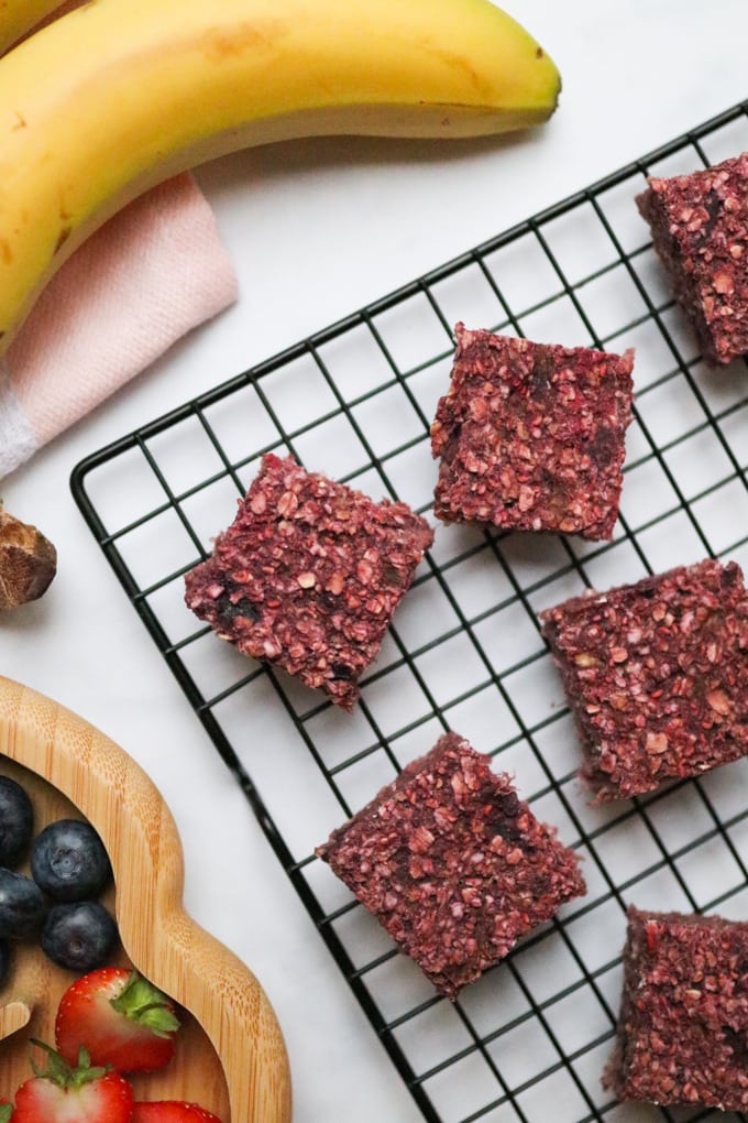 Baby Weaning Berry & Oat Bars