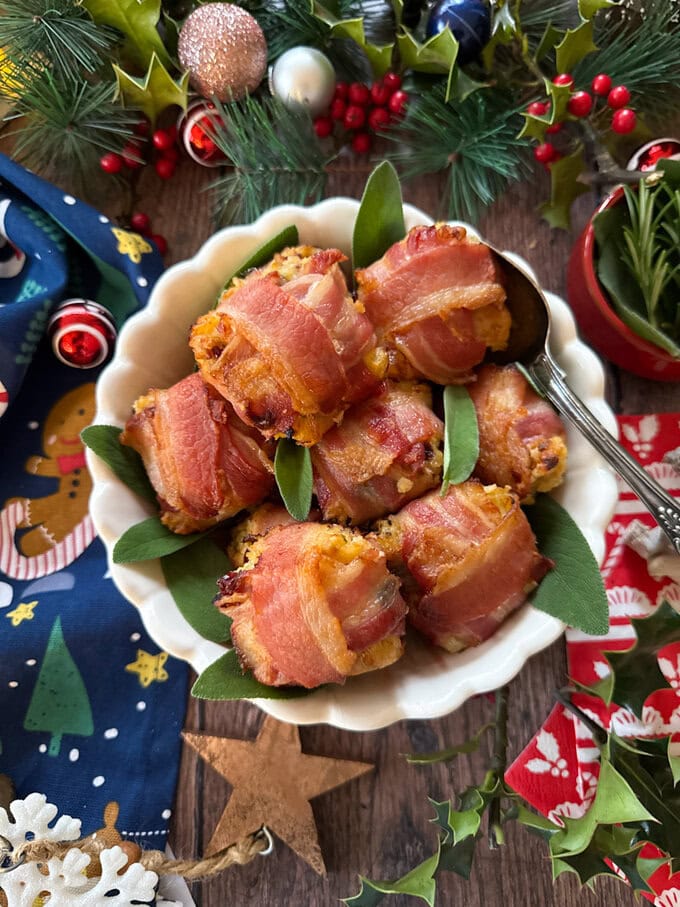 Delicious stuffing parcels served in a decorative white bowl.