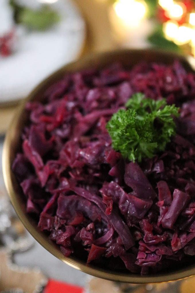 slow cooked red cabbage